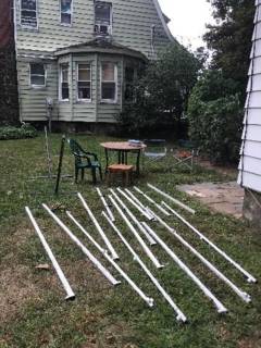 Cantor Lois's sukkah being built